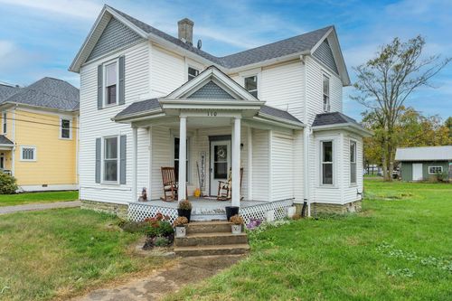 110 W Mound St, South Charleston, OH, 45368-9516 | Card Image