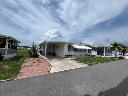 900 Jolanda Cir, VENICE, FL, 34285-4445 | Card Image