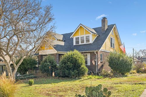 931 Bradford Ave, Nashville, TN, 37204-2406 | Card Image