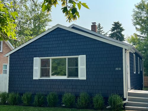 1031 Lorraine Ave, Waukegan, IL, 60085-2747 | Card Image