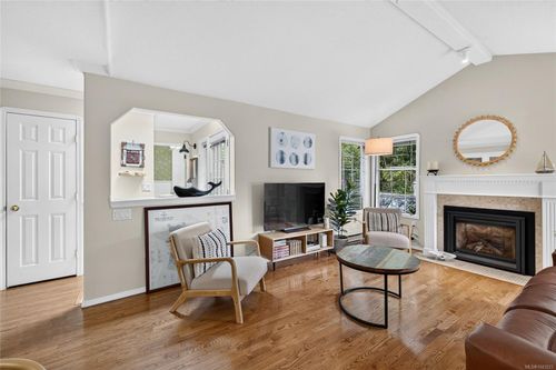8-124 Valhalla Rd, Salt Spring, BC, V8K2V1 | Card Image