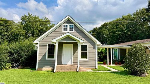 165 1/2 Moore Street, Wellford, SC, 29385-9632 | Card Image