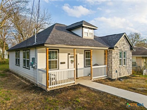 813 S 22nd St, Temple, TX, 76501-6103 | Card Image