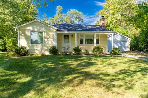 1392 52nd Pl, La Grange Highlands, IL, 60525-6502 | Card Image