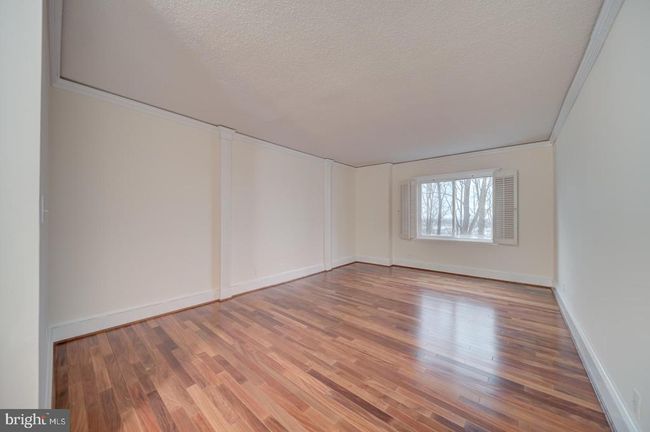 UNIT-122 - 8370 Greensboro Dr, Condo with 2 bedrooms, 2 bathrooms and null parking in MCLEAN VA | Image 7