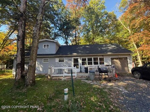 113 Lenape Trl, Albrightsville, PA, 18210-3915 | Card Image