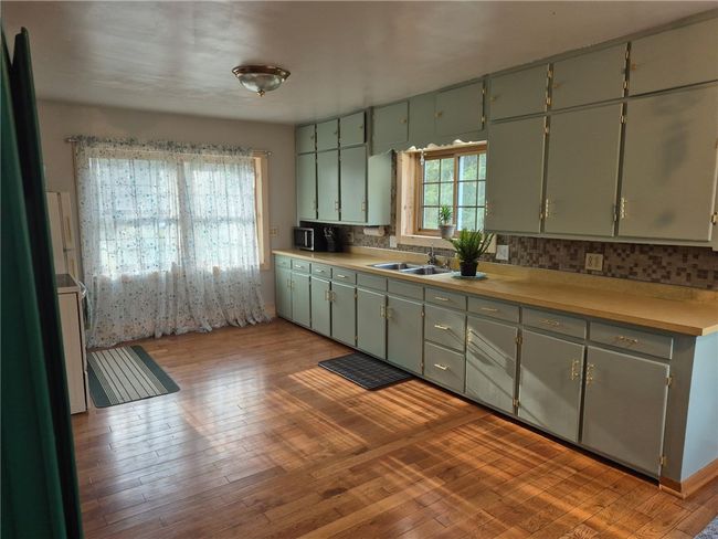 713 E 5 Th St, House other with 3 bedrooms, 1 bathrooms and null parking in Neillsville WI | Image 9