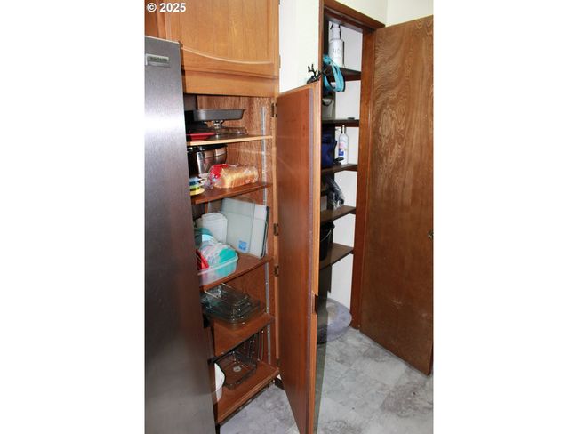 1783 View St, House attached with 3 bedrooms, 2 bathrooms and 2 parking in Myrtle Point OR | Image 10