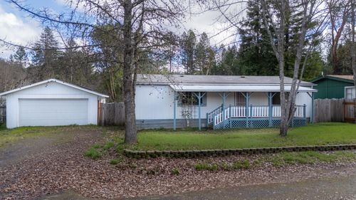 629 Frederick Ct, Cave Junction, OR, 97523-9702 | Card Image