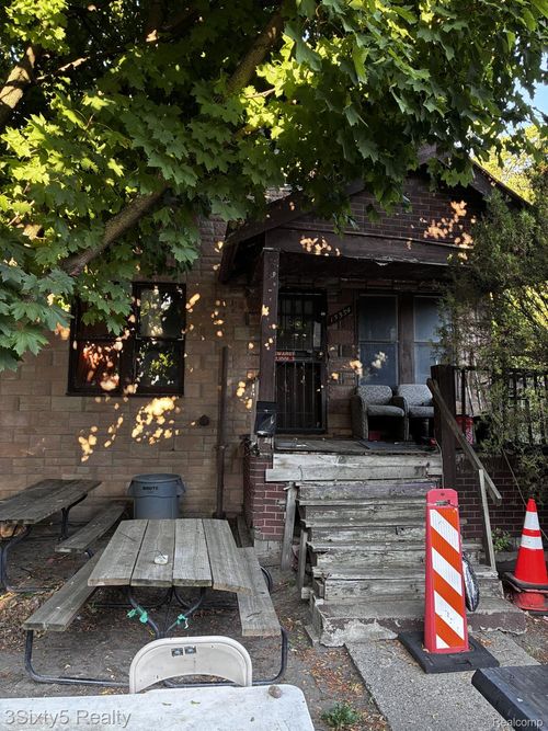 15334 Roselawn Street, Detroit, MI, 48238 | Card Image