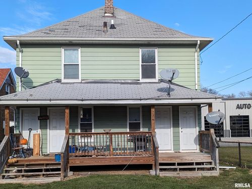 226-224-226 1st Ave, Silvis, IL, 61282-1033 | Card Image