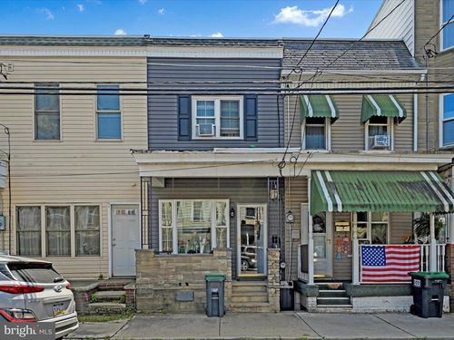 532 W Mahanoy St, MAHANOY CITY, PA, 17948-2414 | Card Image