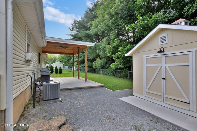 2927 Muzzle Ln, House other with 3 bedrooms, 2 bathrooms and null parking in Knoxville TN | Image 33
