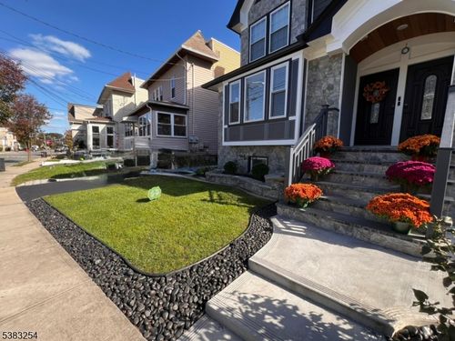 2-142 Garden Ave, Belleville, NJ, 07109-1771 | Card Image