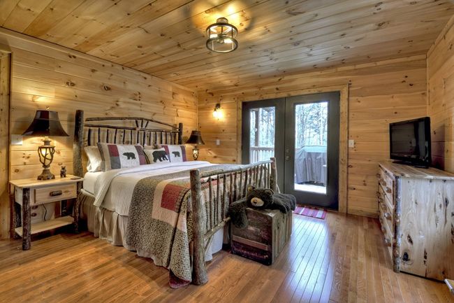 48 Logan Dr, Home with 3 bedrooms, 3 bathrooms and null parking in Mineral Bluff GA | Image 22