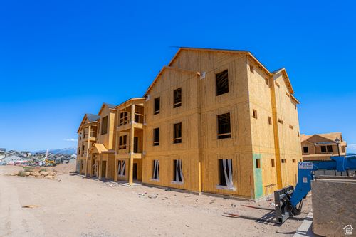 m204-873 N Pugh Ln, Saratoga Springs, UT, 84045 | Card Image