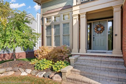 6120 Strawberry Cir, Commerce Township, MI, 48382-5511 | Card Image