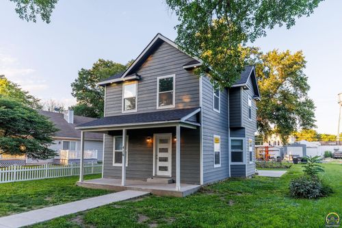 416 Navarre St, Rossville, KS, 66533-9694 | Card Image