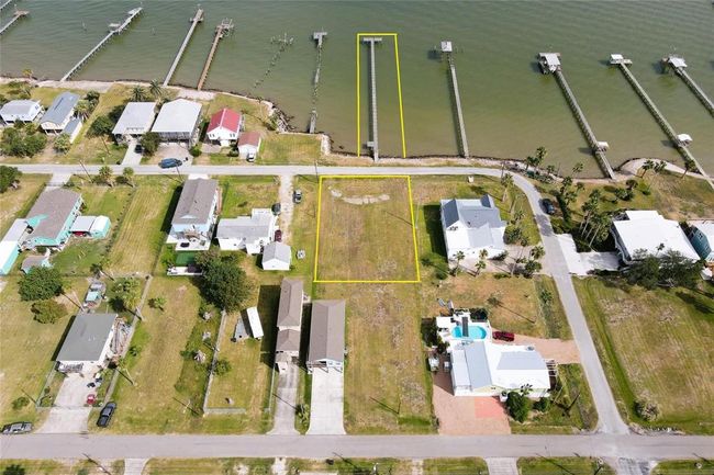 13, 400 sq ft waterfront lot WITH PIER overlooking Galveston Bay and Houston's Ship Channel | Image 15