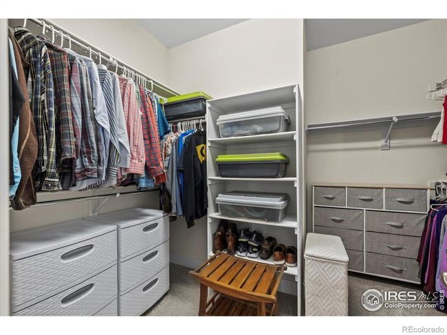 Large walk-in closet | Image 16