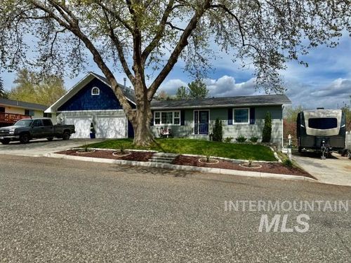 1102 Marvin Ln, Clarkston, WA, 99403-3131 | Card Image