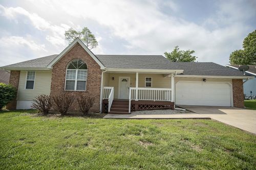 2831 S Scotts Ln, Springfield, MO, 65807-5525 | Card Image