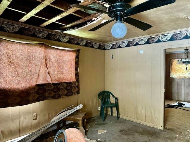 733 Phyllis Ave, House other with 3 bedrooms, 1 bathrooms and null parking in Port Arthur TX | Image 17