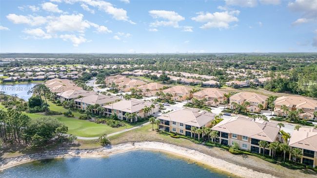B - 10659 Pelican Preserve Blvd, Condo with 3 bedrooms, 2 bathrooms and null parking in FORT MYERS FL | Image 37