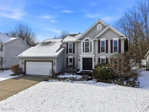 8546 Shorthorn Dr, Northfield, OH, 44067-3229 | Card Image