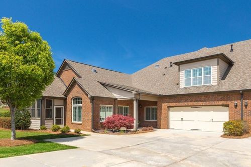 328 Brookhaven Walk, Johns Creek, GA, 30097-1692 | Card Image