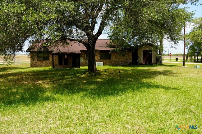 523 Blake St, House other with 4 bedrooms, 3 bathrooms and null parking in Victoria TX | Image 38