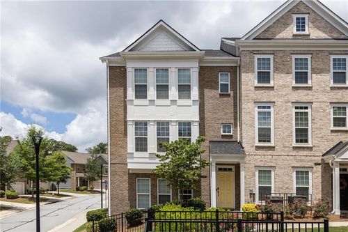 1995 Bryant Park Ln, Decatur, GA, 30033-4201 | Card Image