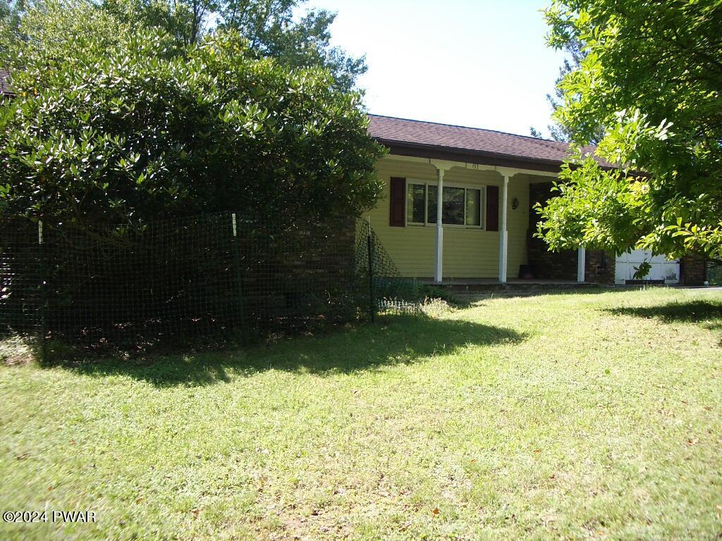 Tuthill Rd, Waymart, PA 18472