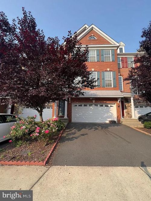 42885 Edgegrove Heights Ter, ASHBURN, VA, 20148-7475 | Card Image
