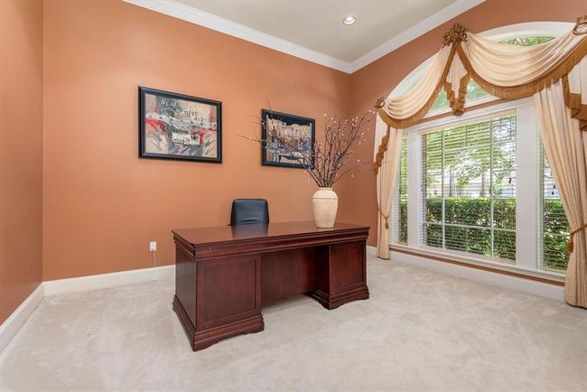 9707 Chipstead Cir, House other with 5 bedrooms, 6 bathrooms and 2 parking in Spring TX | Image 13