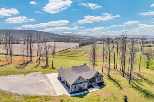 224 Murray Rd, Belvidere, TN, 37306-2474 | Card Image