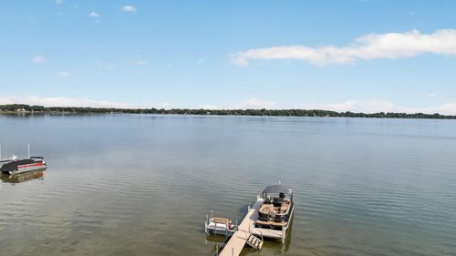 1055 N Shore Dr, Forest Lake, MN, 55025-1227 | Card Image