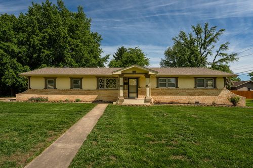 3321 E Whiteside Street, Springfield, MO, 65804 | Card Image