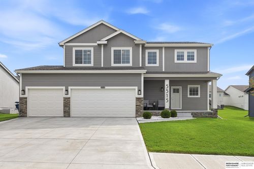 5515 N 182nd St, Elkhorn, NE, 68022-4336 | Card Image
