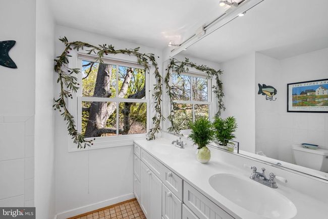 6139 Franklin Park Rd, House other with 8 bedrooms, 5 bathrooms and null parking in MCLEAN VA | Image 18