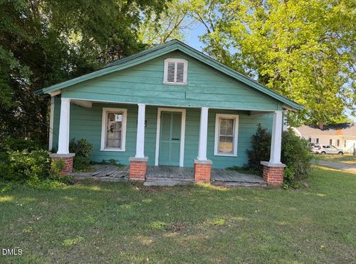 83 E Pope Street, Coats, NC, 27521 | Card Image
