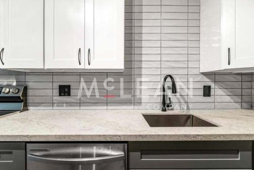 212-2809 N Los Felices Cir E, Palm Springs, CA, 92262-0601 | Card Image