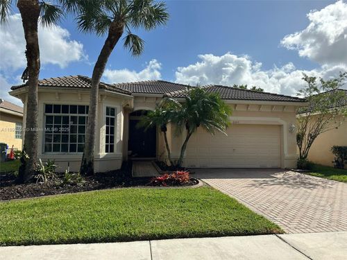6644-6644 Sw 194th Ave, Fort Lauderdale, FL, 33332-1635 | Card Image