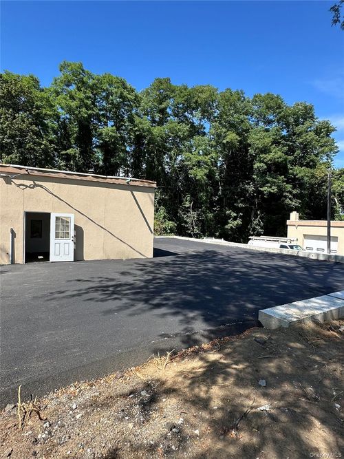 bldg-c-2022 Route 22, Brewster, NY, 10509-5946 | Card Image