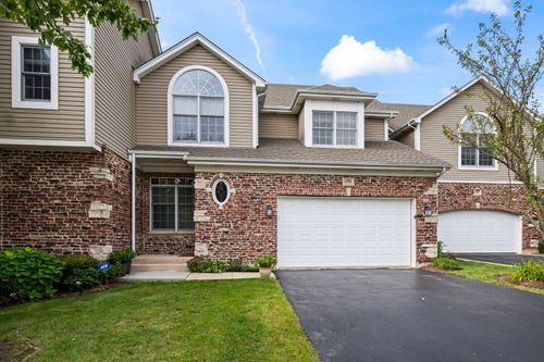 1296 S Falcon Drive, Palatine, IL, 60067 | Card Image