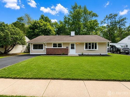 12 Stony Rd, Edison, NJ, 08817-3760 | Card Image