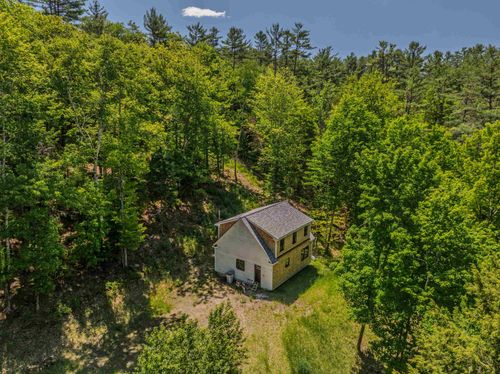 64 Beaver Pond Rd, Lyman, NH, 03585-3001 | Card Image