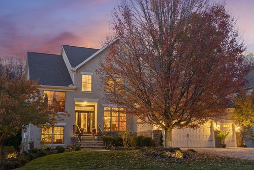 5107 Augusta Dr, Westerville, OH, 43082-8914 | Card Image