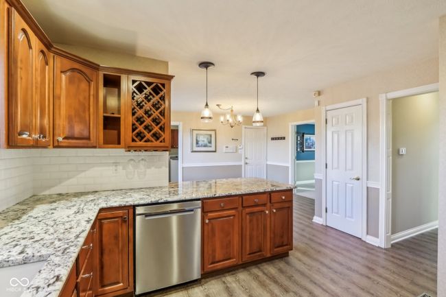 6878 Black Oak East Ct, House other with 3 bedrooms, 3 bathrooms and null parking in Avon IN | Image 14