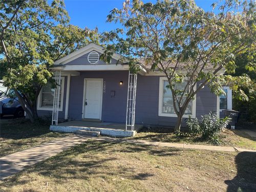 4113 Mccart Ave, Fort Worth, TX, 76115-1018 | Card Image